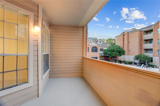 2111 Welch Street B109, Houston, TX 77019