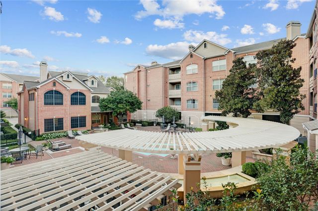 2111 Welch Street B109, Houston, TX 77019