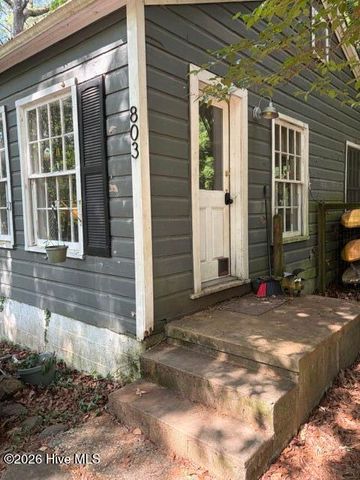 803 Branch Street, Chapel Hill, NC 27516