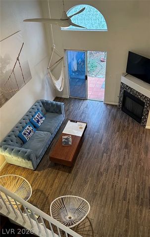 8433 Pacific Fountain Avenue, Las Vegas, NV 89117