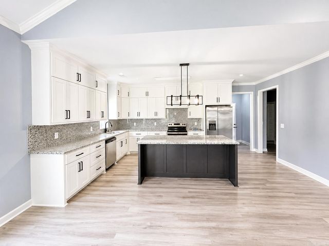 716 Trickey Lane, Jacksonville, AR 72076