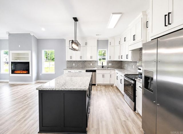 716 Trickey Lane, Jacksonville, AR 72076