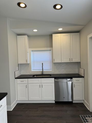 252 Marshall Street, Gary, IN 46404
