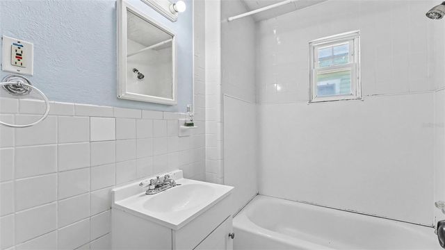 506 S MCKAY AVENUE, Lakeland, FL 33801