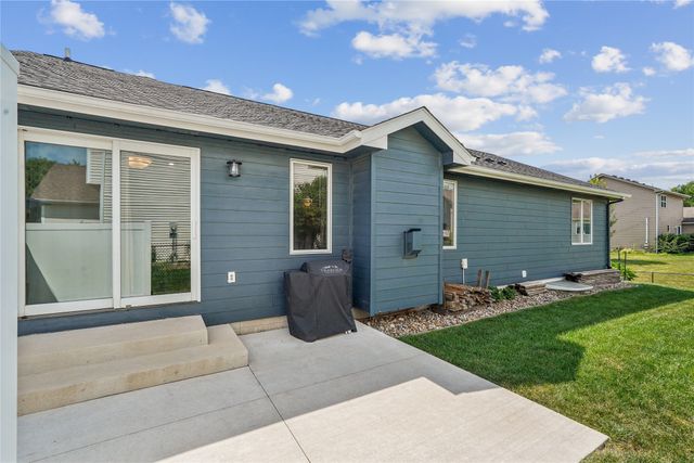 1614 NW Abilene Road, Ankeny, IA 50023
