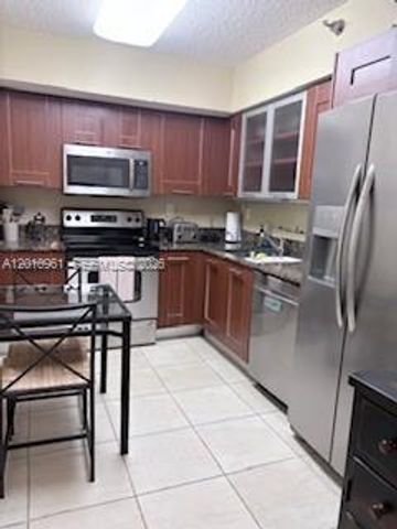 3300 NE 191st St 1011, Aventura, FL 33180