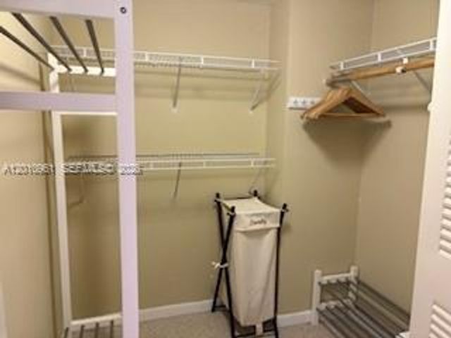 3300 NE 191st St 1011, Aventura, FL 33180