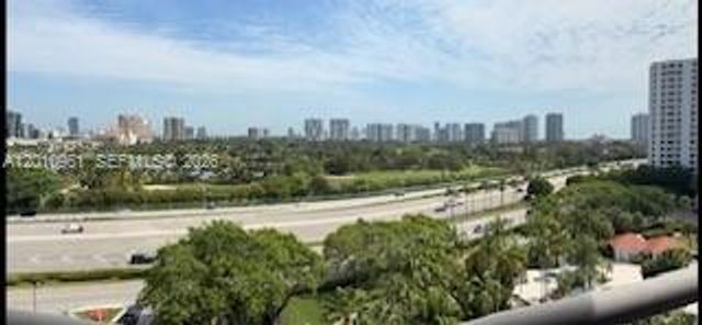 3300 NE 191st St 1011, Aventura, FL 33180