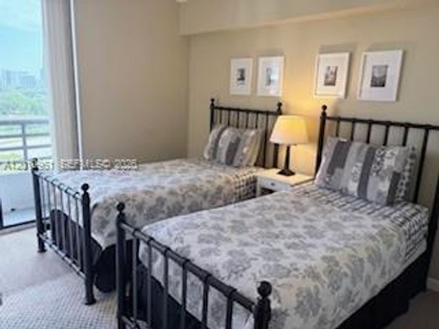 3300 NE 191st St 1011, Aventura, FL 33180