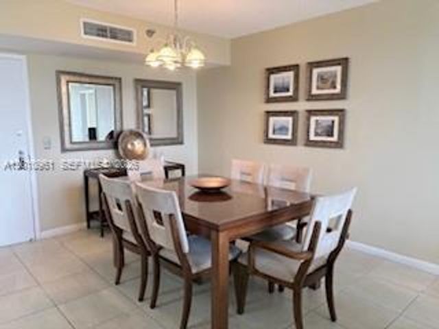 3300 NE 191st St 1011, Aventura, FL 33180