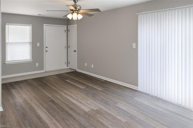 12758 Saint James Pl Apt C, Newport News, VA 23602
