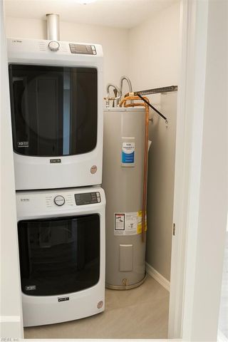 12758 Saint James Pl Apt C, Newport News, VA 23602