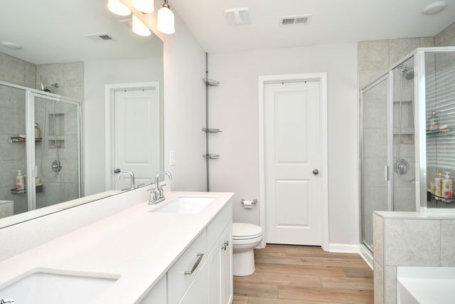 200 Whittier Street, Greenville, SC 29605