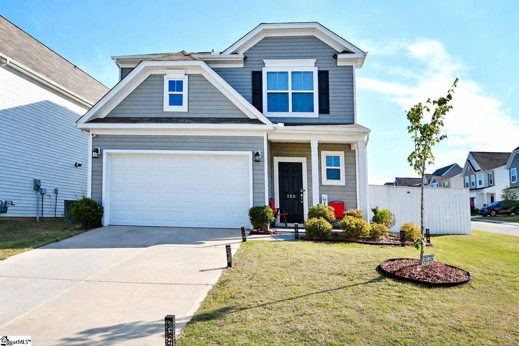 200 Whittier Street, Greenville, SC 29605