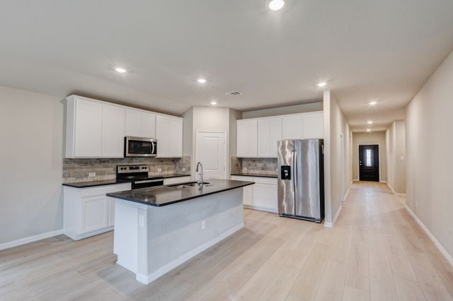 208 Fieldstone Drive, Melissa, TX 75454