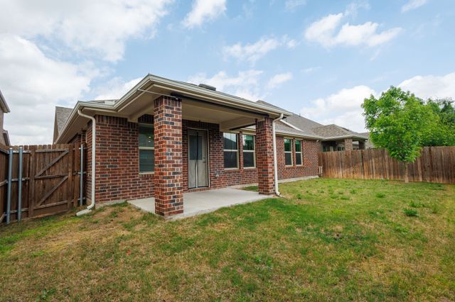 208 Fieldstone Drive, Melissa, TX 75454