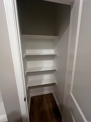 1825 Pinecroft, Benton, AR 72015