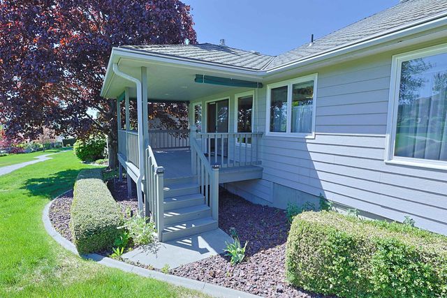 9803 N COMANCHE Dr, Spokane, WA 99208