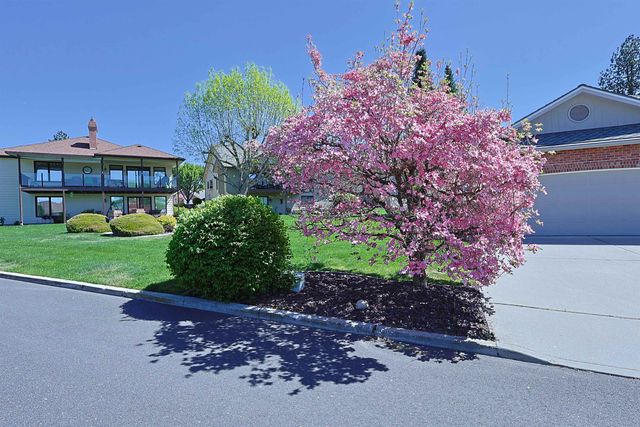 9803 N COMANCHE Dr, Spokane, WA 99208