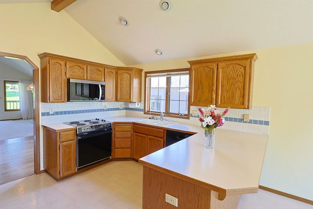 9803 N COMANCHE Dr, Spokane, WA 99208