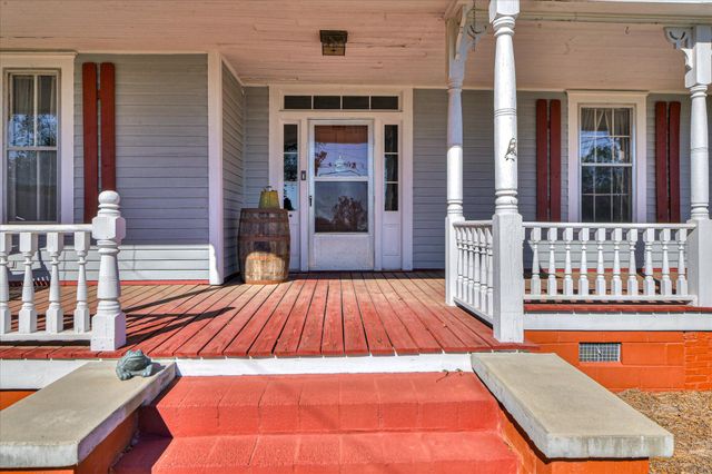 818 Calhoun Street, Johnston, SC 29832