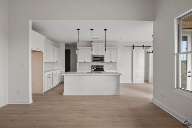 200 Farmland Circle, Perry, GA 31069