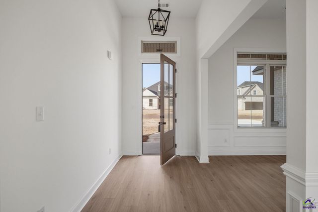 200 Farmland Circle, Perry, GA 31069