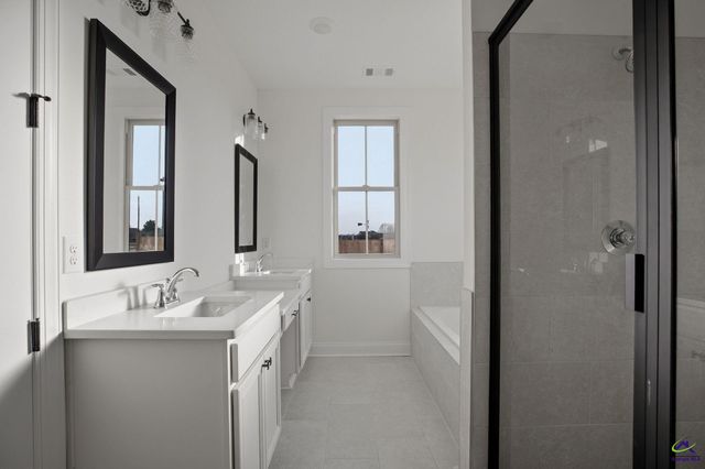 200 Farmland Circle, Perry, GA 31069