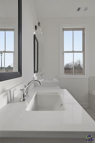 200 Farmland Circle, Perry, GA 31069