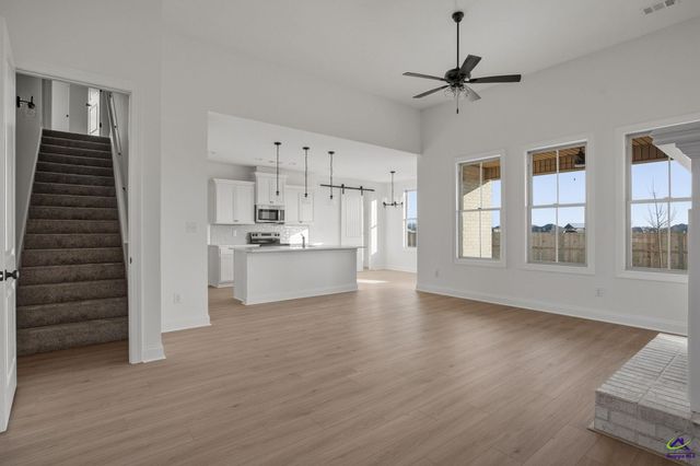 200 Farmland Circle, Perry, GA 31069