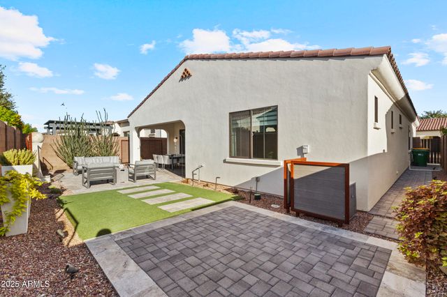 14200 W VILLAGE Parkway 2046, Litchfield Park, AZ 85340