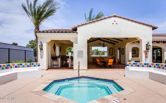 14200 W VILLAGE Parkway 2046, Litchfield Park, AZ 85340