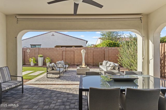 14200 W VILLAGE Parkway 2046, Litchfield Park, AZ 85340