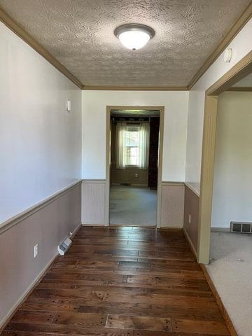 104 Club Lane, Nicholasville, KY 40356