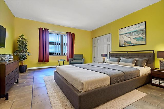 8145 NW 7th Street 315, Miami, FL 33126