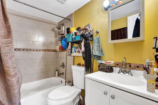 8145 NW 7th Street 315, Miami, FL 33126