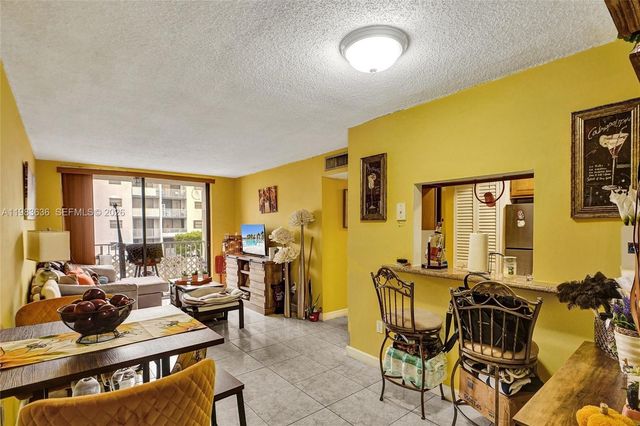 8145 NW 7th Street 315, Miami, FL 33126