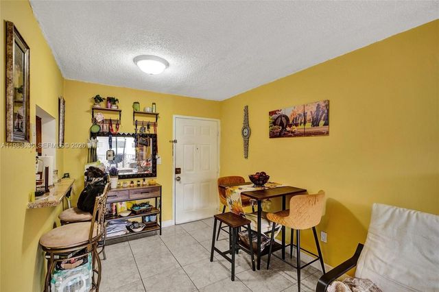 8145 NW 7th Street 315, Miami, FL 33126