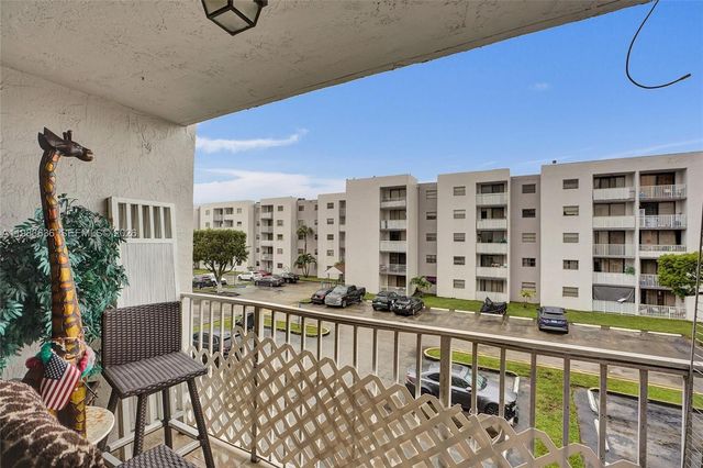 8145 NW 7th Street 315, Miami, FL 33126