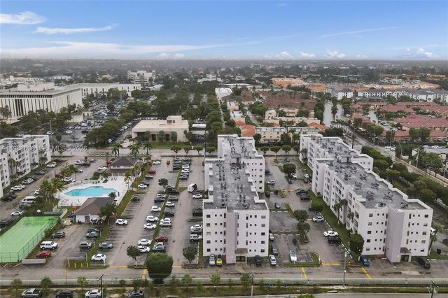 8145 NW 7th Street 315, Miami, FL 33126
