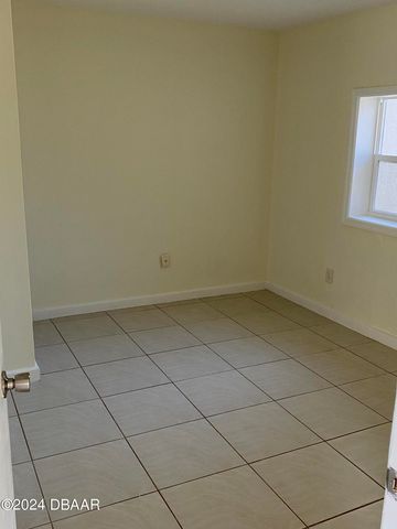 71 Fairview Avenue, Ormond Beach, FL 32174