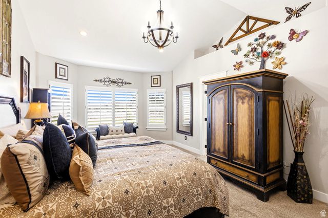 1642 W HUNTERS CREEK CIR, South Jordan, UT 84095