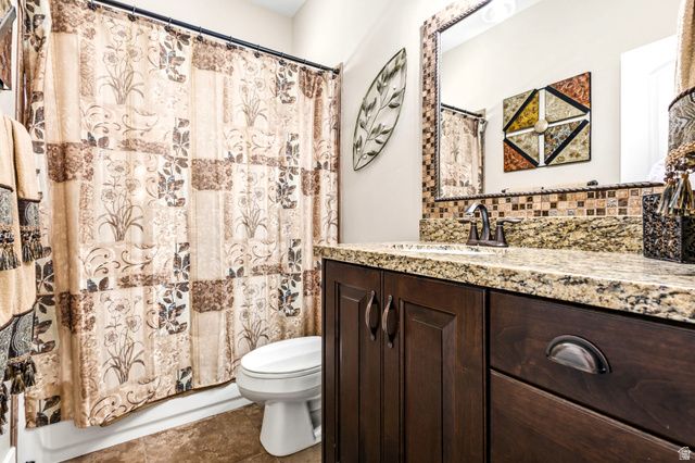 1642 W HUNTERS CREEK CIR, South Jordan, UT 84095
