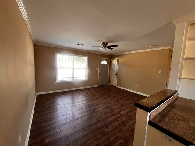 10200 Geyer Springs Rd, Little Rock, AR 72209