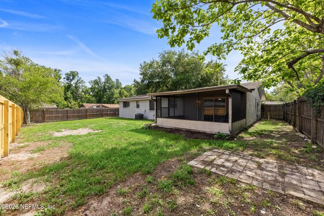 1512 MESA Drive, Jacksonville, FL 32221