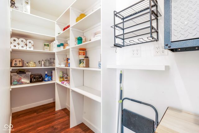 231 1st Avenue NE, Carmel, IN 46032