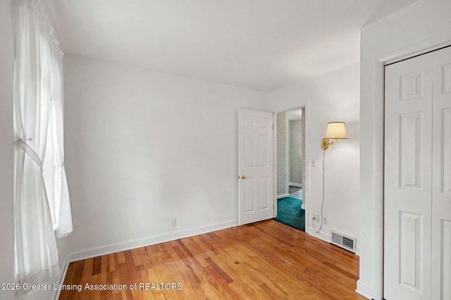 1482 W Kalamo Highway R2, Charlotte, MI 48813