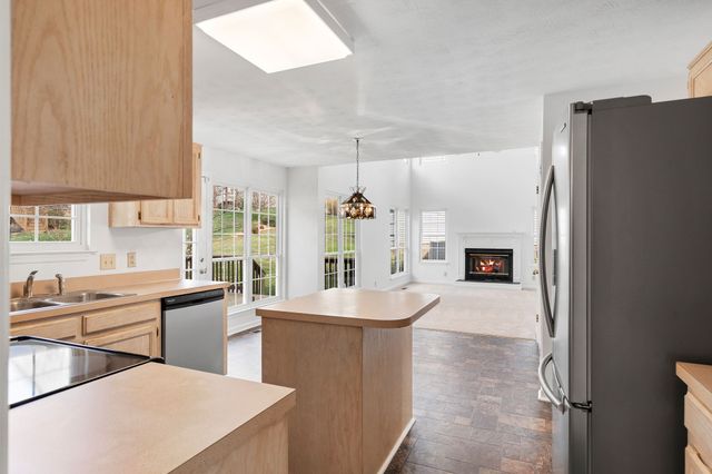 2320 Peak Hill Cv, Nashville, TN 37211