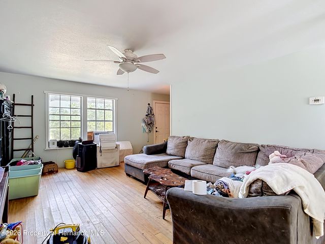 12126 Skimmer Avenue, Weeki Wachee, FL 34614