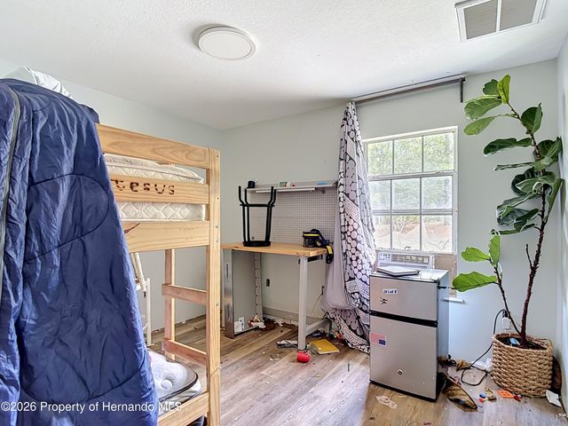 12126 Skimmer Avenue, Weeki Wachee, FL 34614